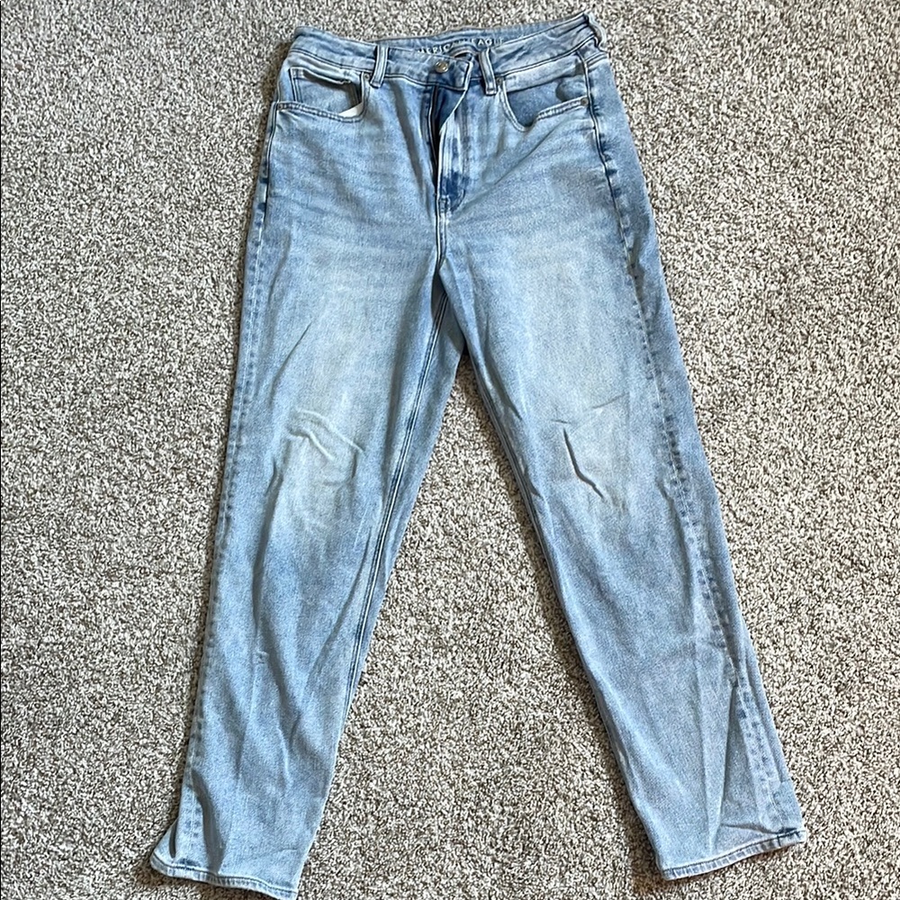 American Eagle Outfitters Curvy Mom Jean Stretch